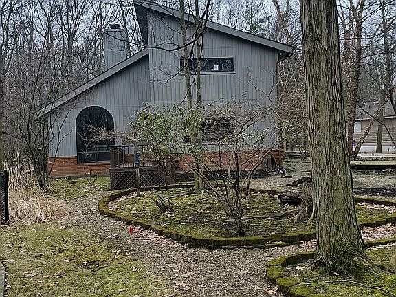2nd image of 523 Parkside Blvd