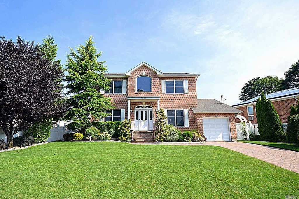 3087 Beltagh Ave, Wantagh, NY 11793 Zillow