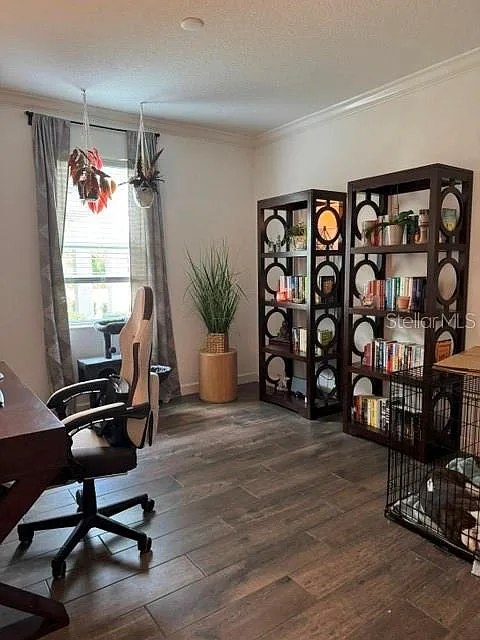 3 bed, 2.5 bath, 2114 sqft, $2,500 — Photo 4