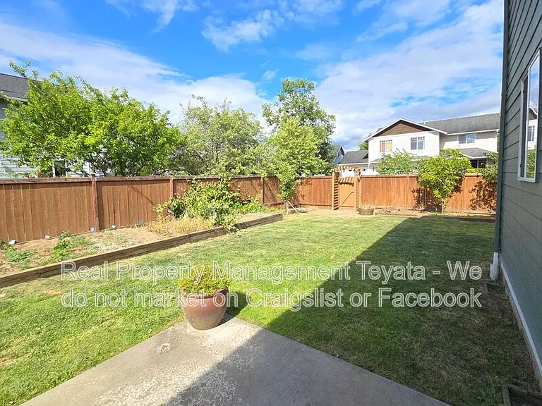 4814 Starfish Ln — Photo 26