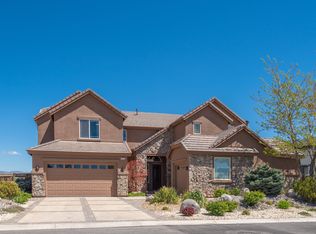 690 Saint Andrews Dr, Dayton, NV 89403
