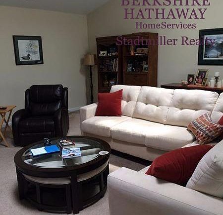 4th image of 4115 Huntfield Dr