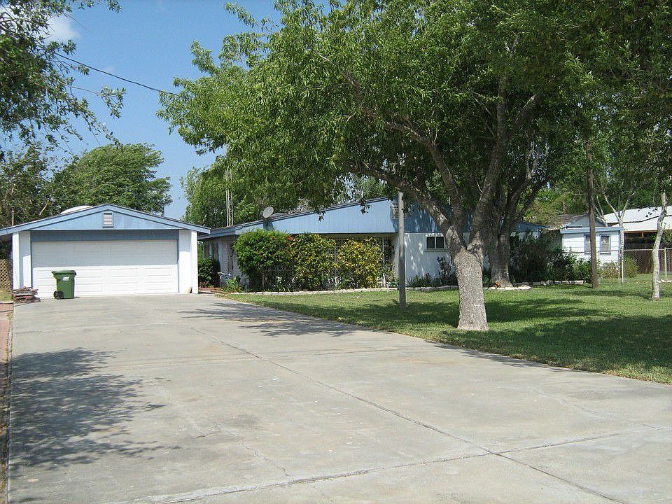 LARGE, SHADED, FENCED AND READY FOR YOU