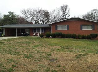 939 Sequoia Ave, Asheboro, NC 27205