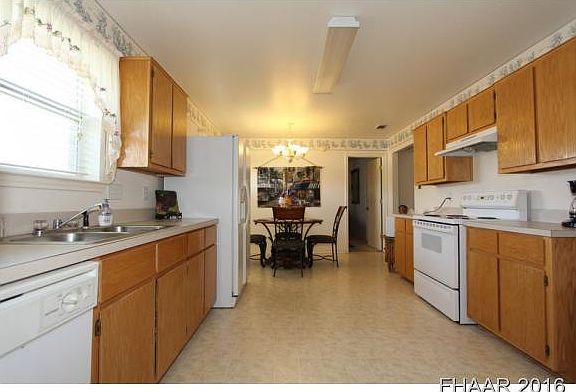 5th image of 5300 Gunnison Dr