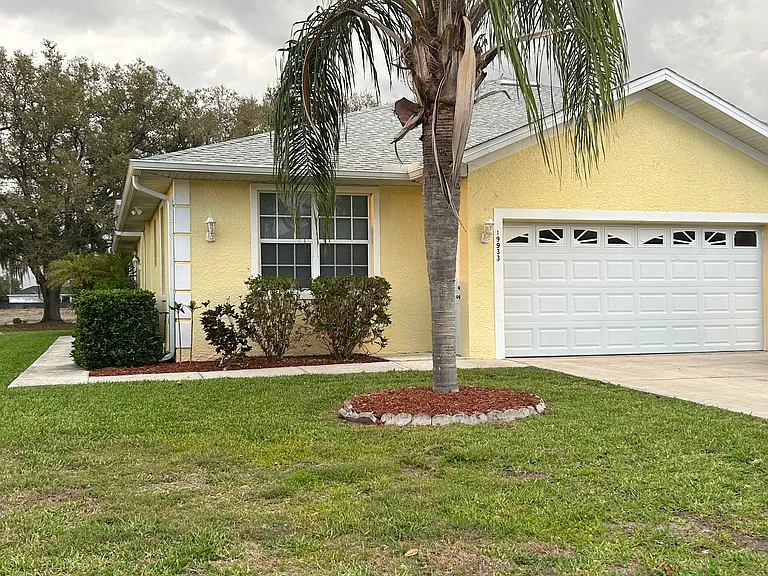 19933 Lake Vista Cir — Photo 1