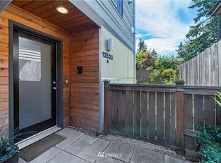 12533 26th Ave NE #B, Seattle, WA 98125