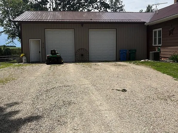 510 Liberty St, Floyd, IA 50435