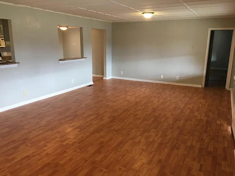 127 Mountainside Rd #4 — Photo 5
