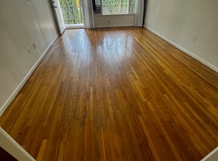 2135 N Beachwood Dr #14, Los Angeles, CA 90068