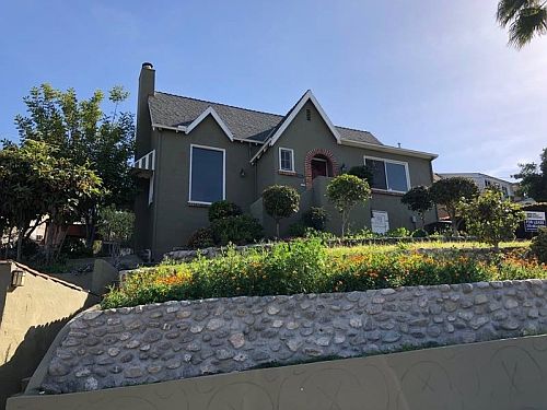 2nd image of 2534 Loma Vista Dr