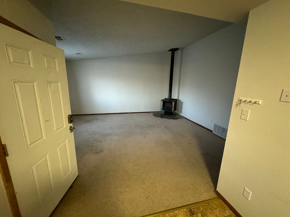 Living room with vaulted ceiling