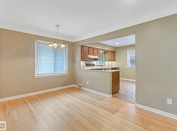 4th image of 23018 Lingemann St