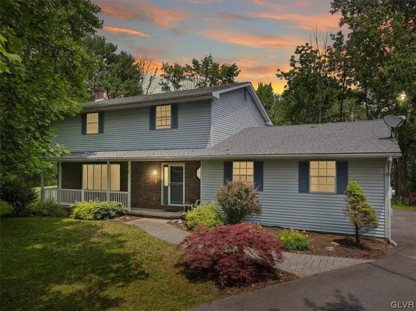 832 Keene Way, Sciota, PA 18354
