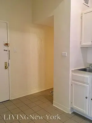 Rented by Living New York | media 4