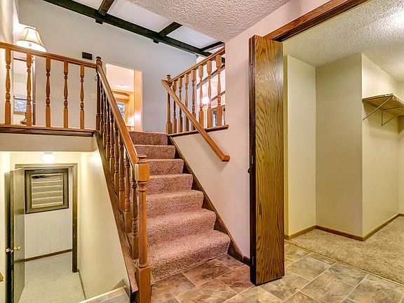 3rd image of 4902 178th Lane Nw