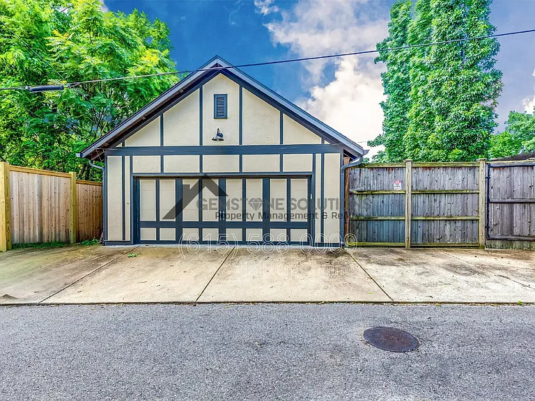 1802 Linden Ave — Photo 14