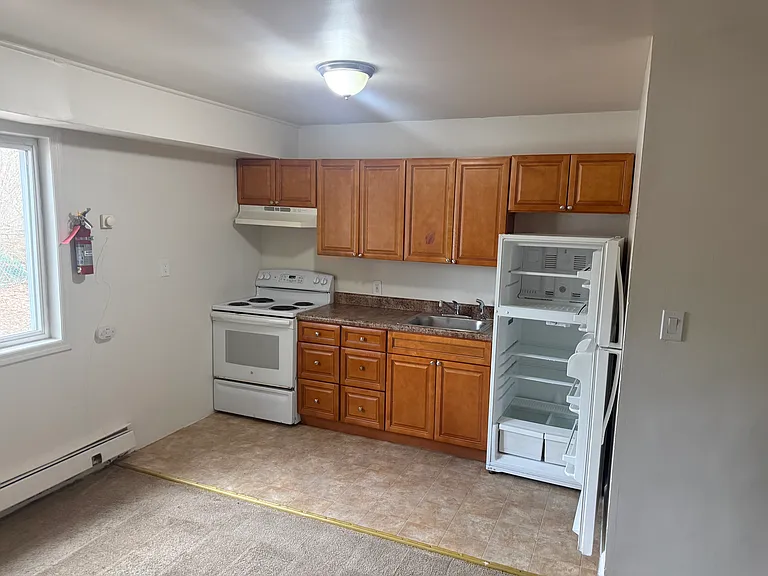 22 Carriage House Rd #21 — Photo 8