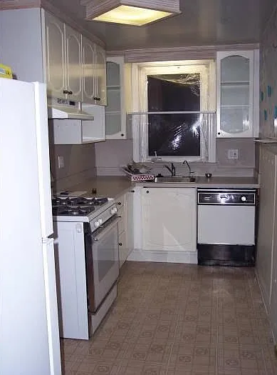 3 bed, $1,975 — Photo 4