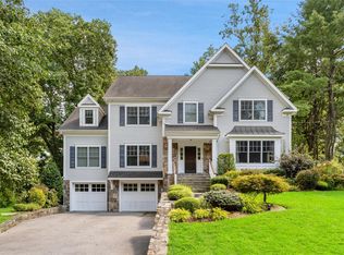 24 Myrtledale Rd, Scarsdale, NY 10583