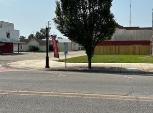 115 E Main St, Du Quoin, IL 62832