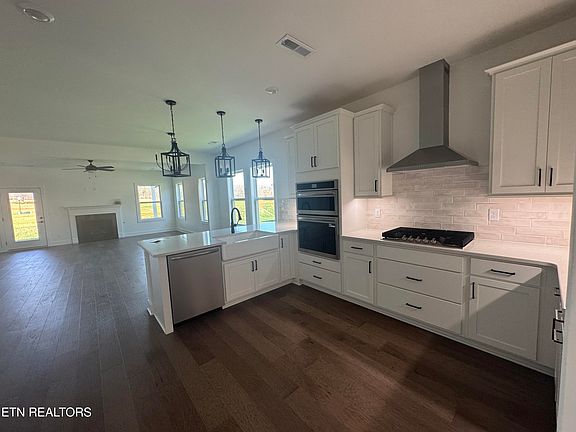 6th image of this home