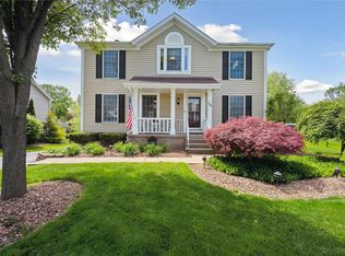 411 Pebble Creek Dr, Cranberry Township, PA 16066