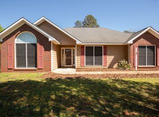 11 Running Bear Dr, Smiths Station, AL 36877