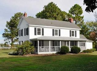 3753 Carr Ln, Hayes, VA 23072