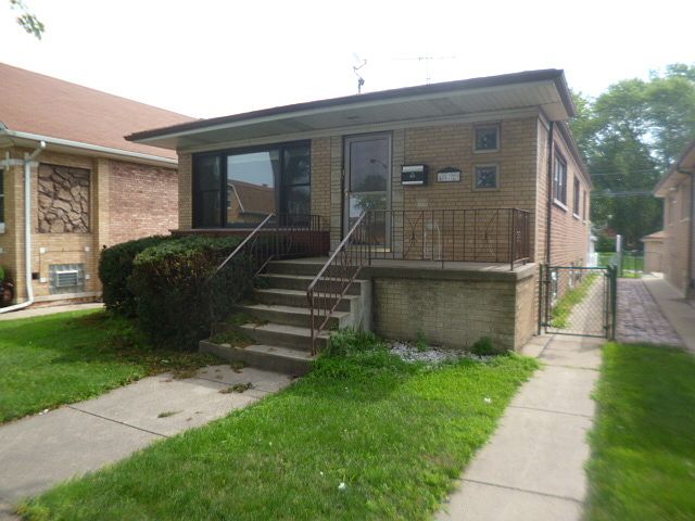 1st image of 10729 S Avenue E