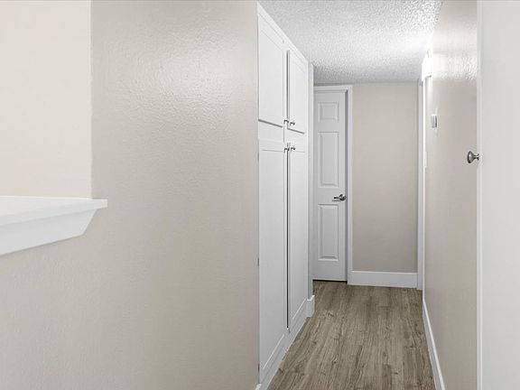 4th image of 630-690 Robinhood Dr #84