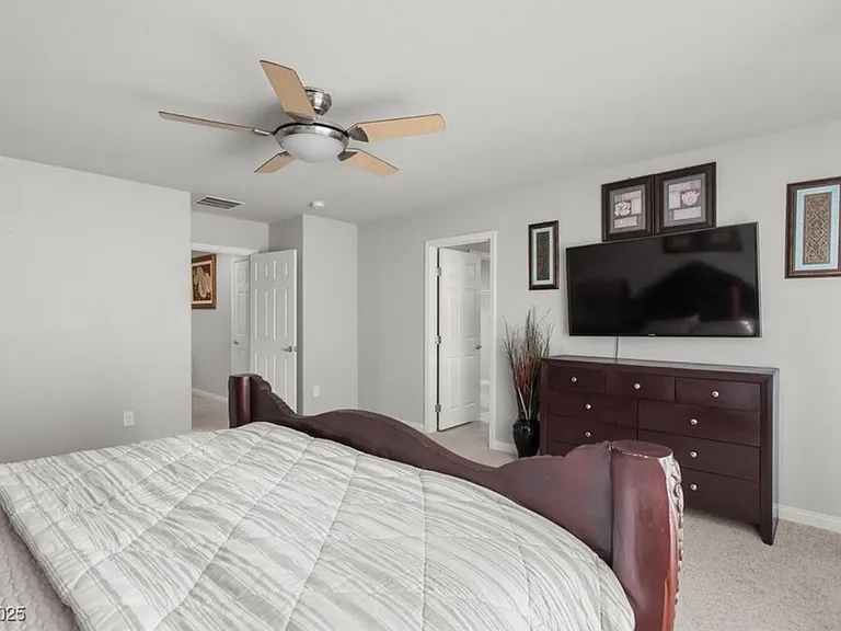 10137 Herons Rise St — Photo 13