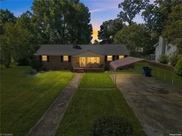1612 Brannock Dr, Greensboro, NC 27406