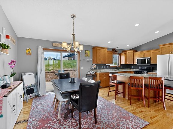 5th image of 6238 Somersby Ct NW