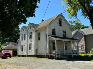 2 Earl Ave, Greenfield, MA 01301