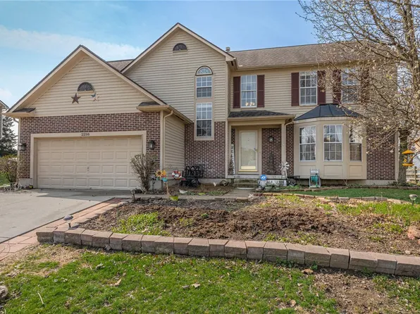 2258 Rosina Dr, Miamisburg, OH 45342