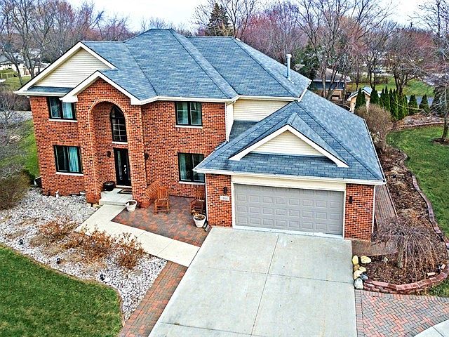 1st image of 1404 Hickory Creek Dr