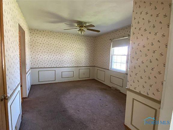 4th image of 4543 282nd St