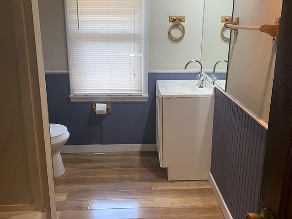 3rd image of 8 Hedley Pl