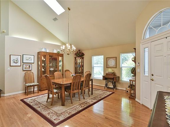 5th image of 1921 SE Twin Bridge Cir