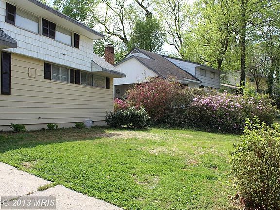 3rd image of 1621 Marshall Ave