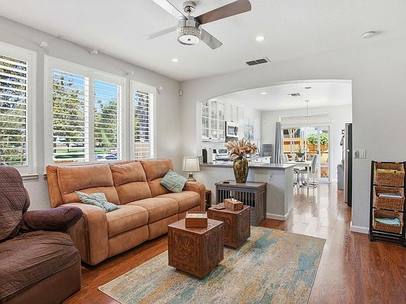 4th image of 1444 Cushendall Dr