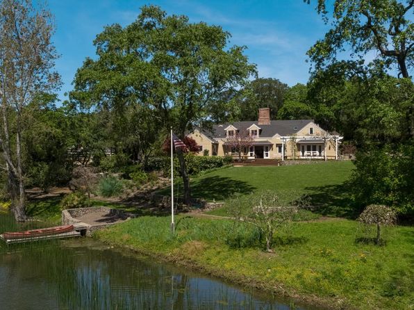2399 Sobre Vista Road - 3bd/4ba, 4,378 sqft - in Sonoma, CA