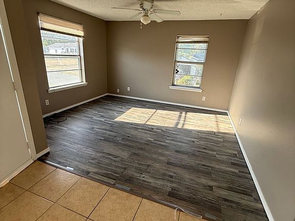 4th image of 110 S 19th St #110E