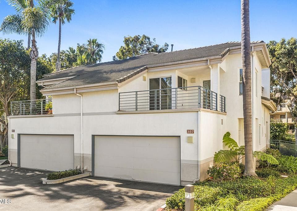 1st image of 357 Blue Dolphin Dr