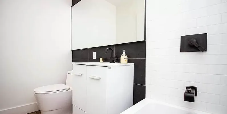 Rented by ERNY LLC | media 19