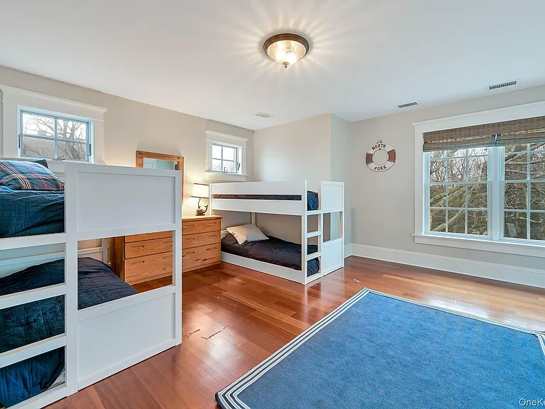 580 Lloyds Ln — Photo 28