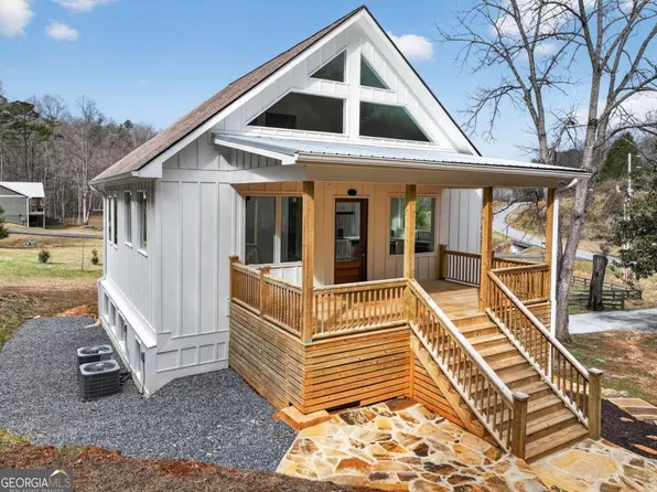 1772 River Rd, Mineral Bluff, GA 30559