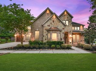 2 Player Grove Ct, The Woodlands, TX 77382