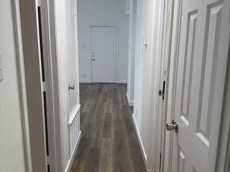 1006 King Albert St #A — Photo 7